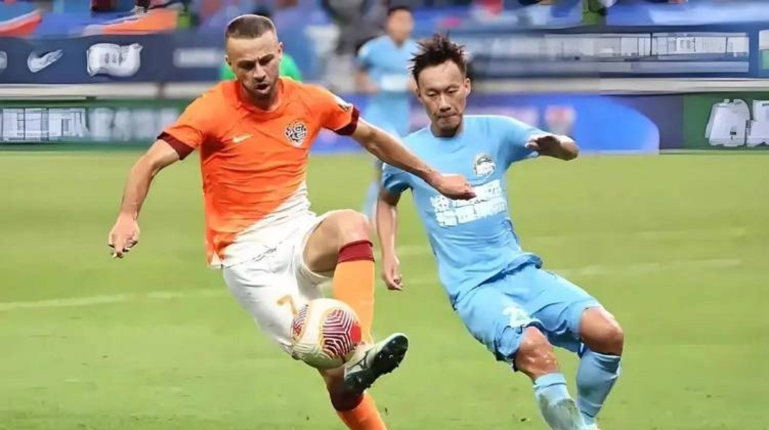 包含联赛中多支强队展开激烈角逐,赛况激烈的词条 包含联赛中多支强队展开激烈角逐,赛况激烈的词条