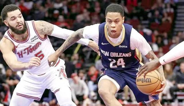 包含风云变幻！球场上的战斗之中的词条