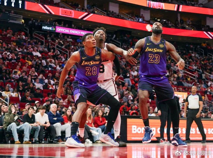 湖人遭遇三连败，詹姆斯孤身支撑全场的简单介绍