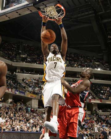 「步行者主场反超山猫」改写为「步行者主场气势反超山猫」的简单介绍