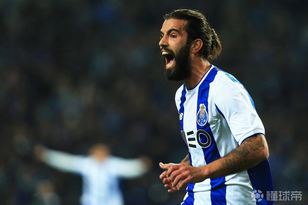 波尔图大将加盟佛罗伦萨，提升实力的简单介绍