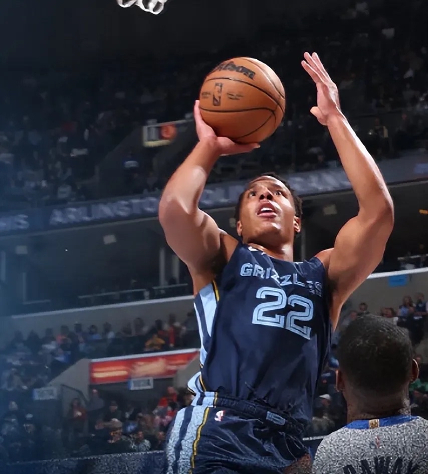 灰熊主帅重新点燃球队蓬勃斗志