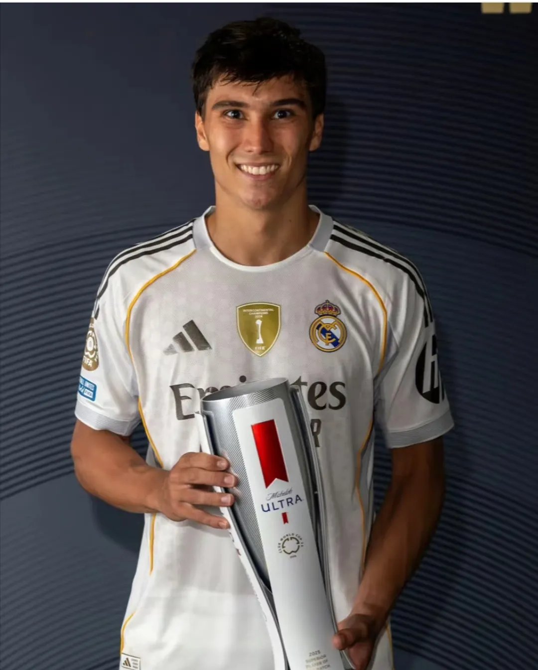 皇家马德里客场逆袭罗马，晋级之路曲折坎坷的简单介绍