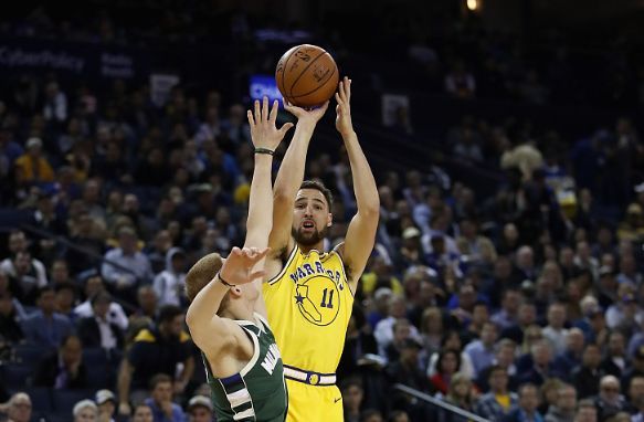 关于雄鹿花式进攻打破僵局，加时胜人的信息