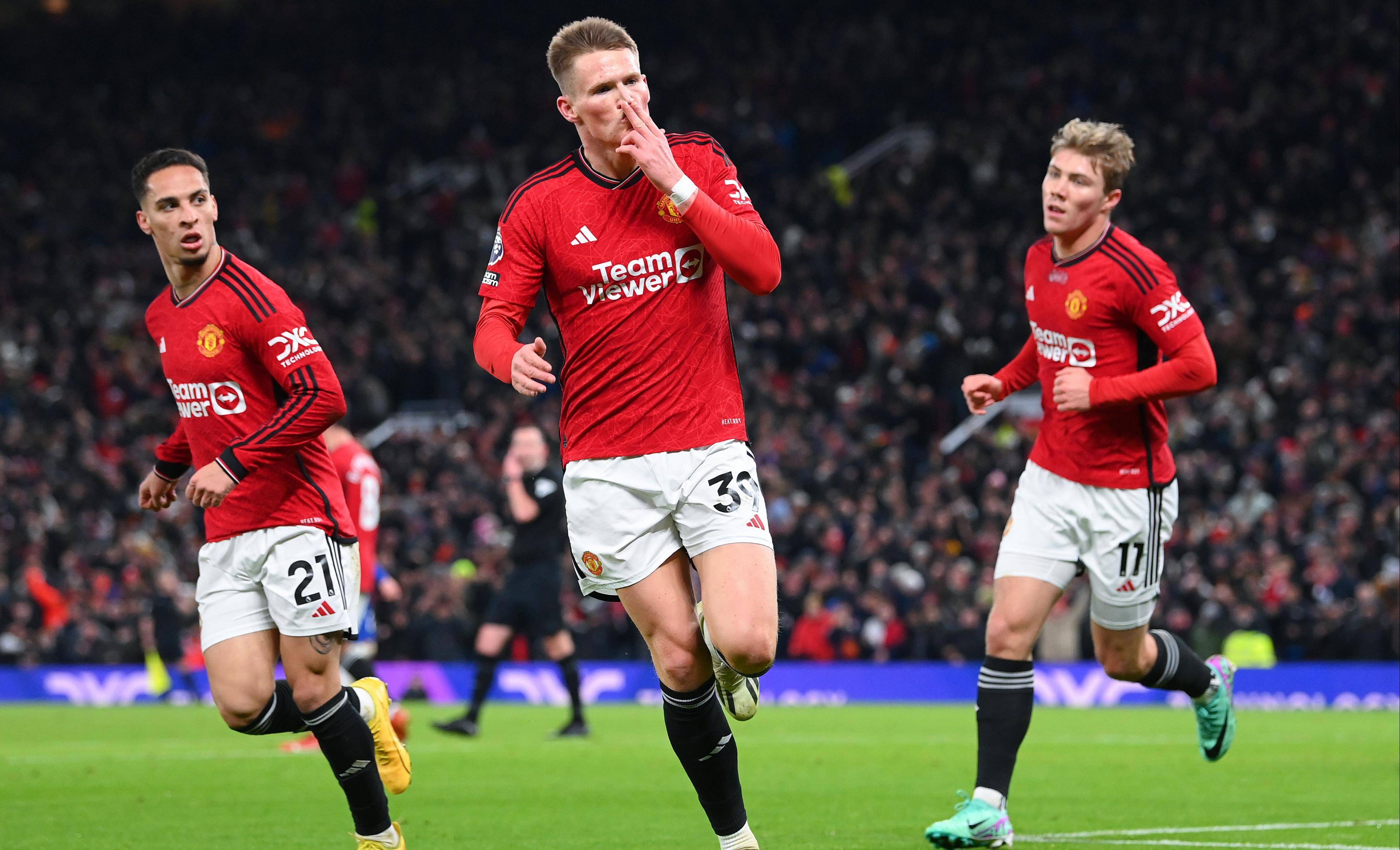 曼联客场不敌亚特兰大，遗憾失利