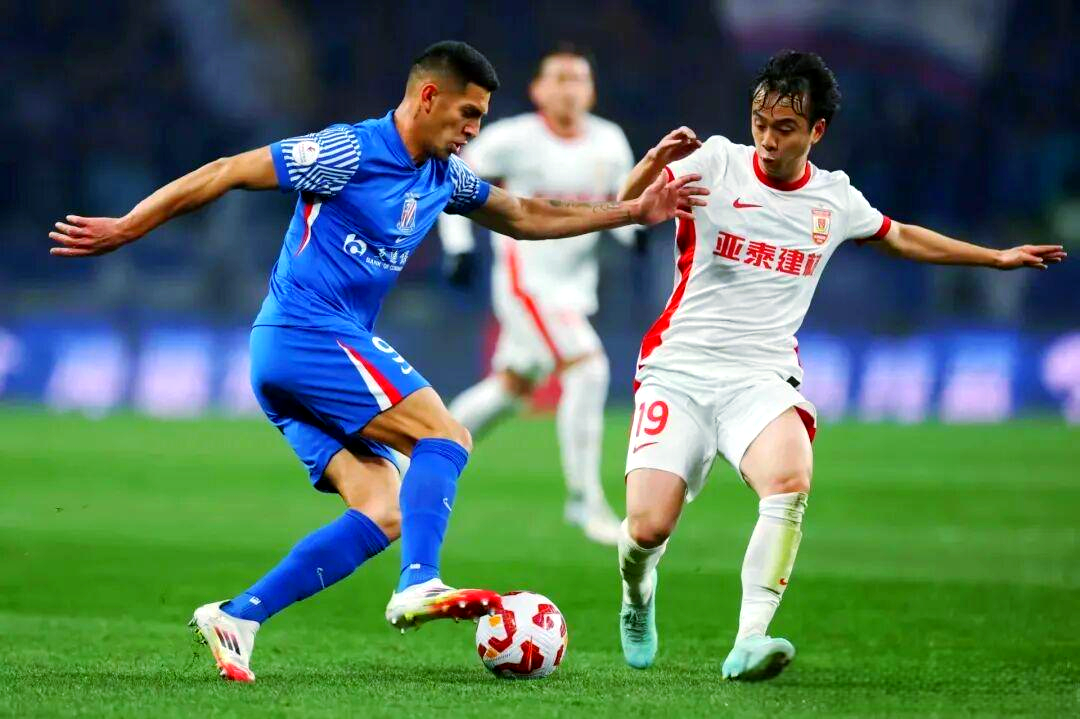 申花大胜国安，令人耳目一新的表现的简单介绍